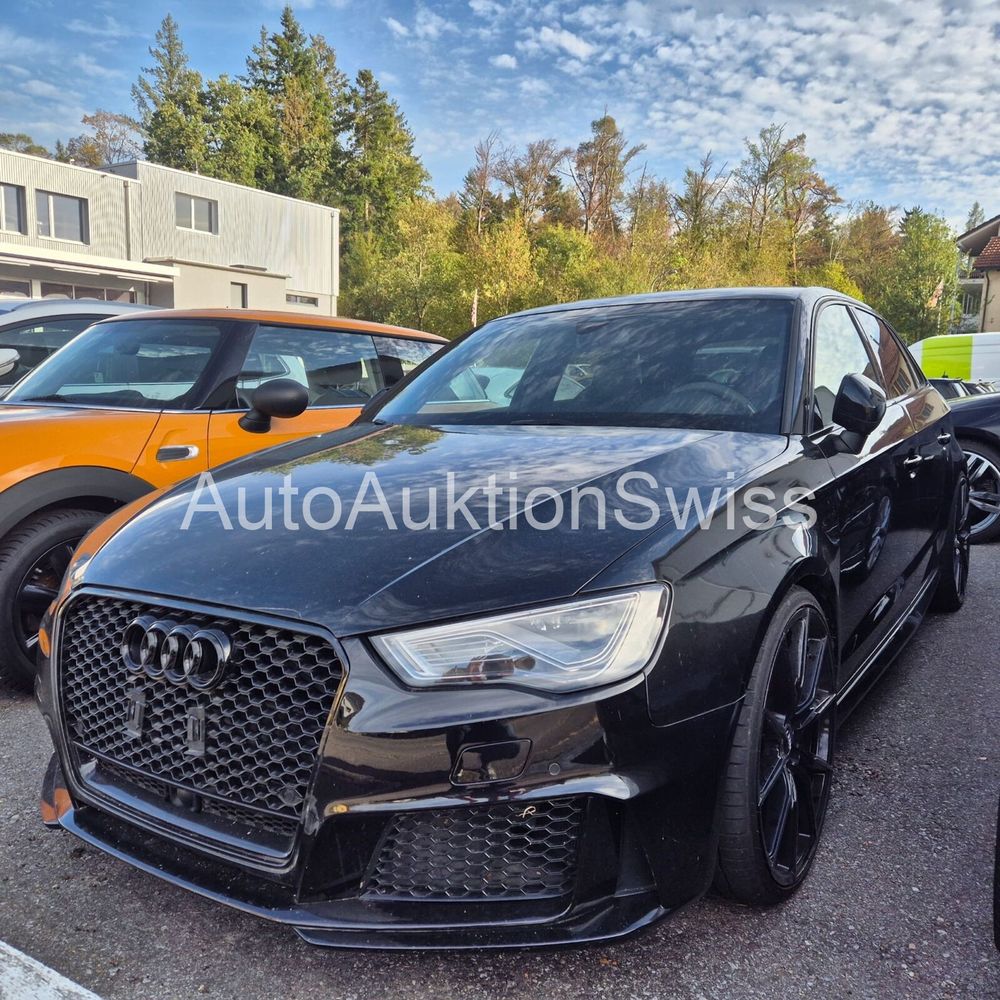AUDI