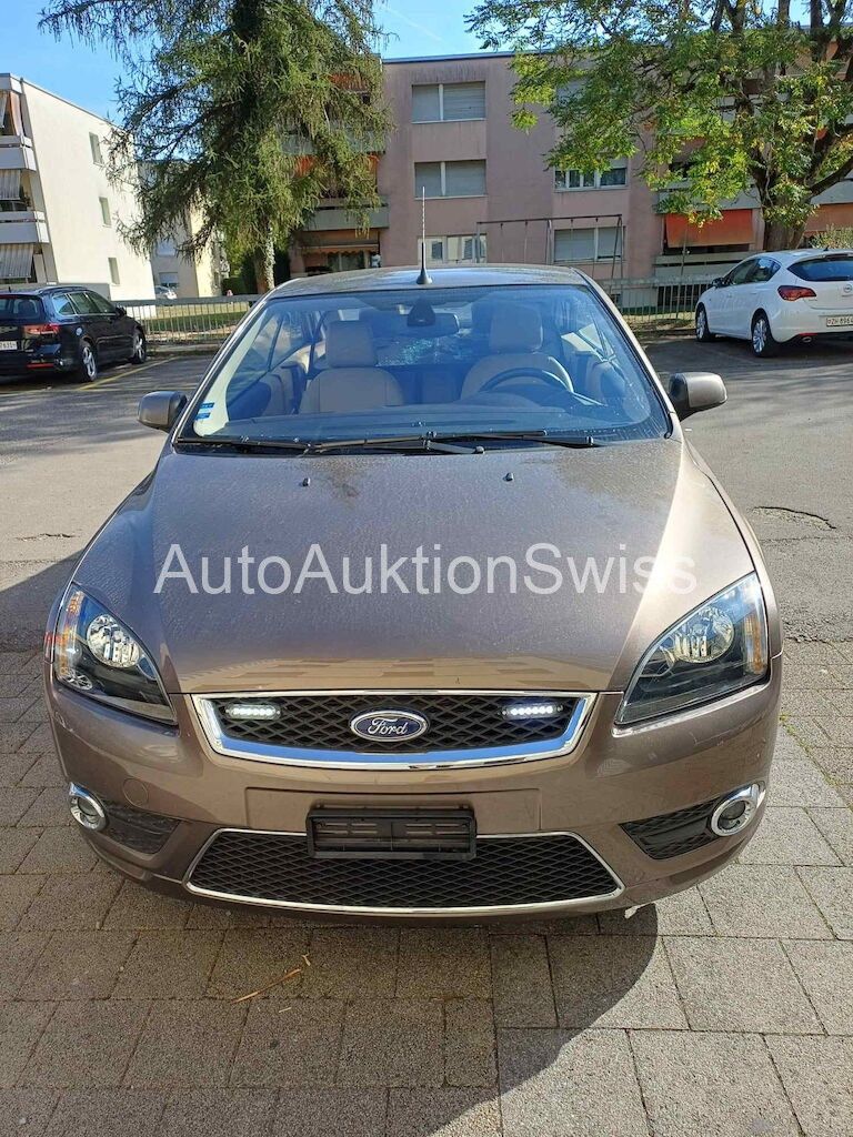 FORD FOCUS CC 2.0I AMBIENTE