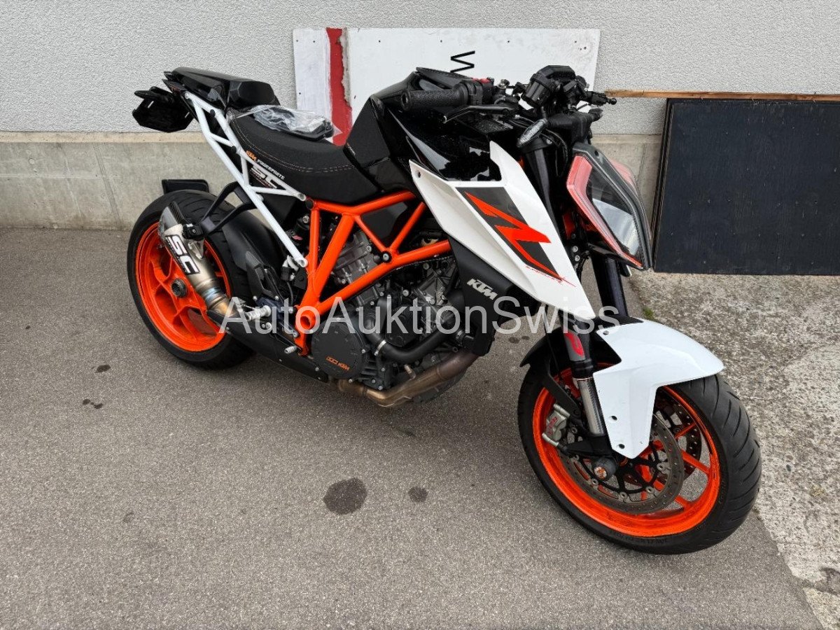 KTM 1290 Super Duke R, 177 PS