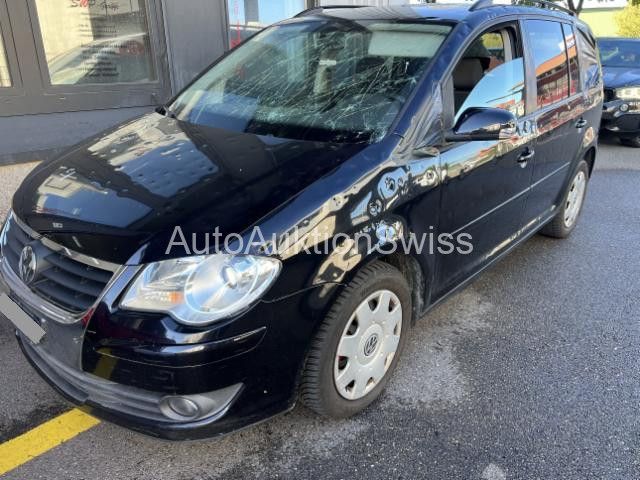 VW Touran 2.0 TDI DPF 140 Trendline DSG