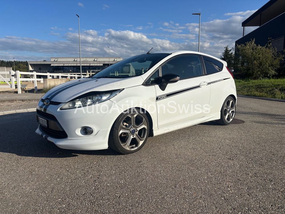 FORD FIESTA 1.6I
