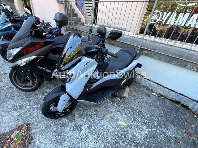 YAMAHA N-MAX GPD 125, 12 PS
