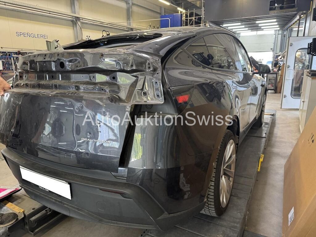 Tesla Model Y Long Range Launch Series D
