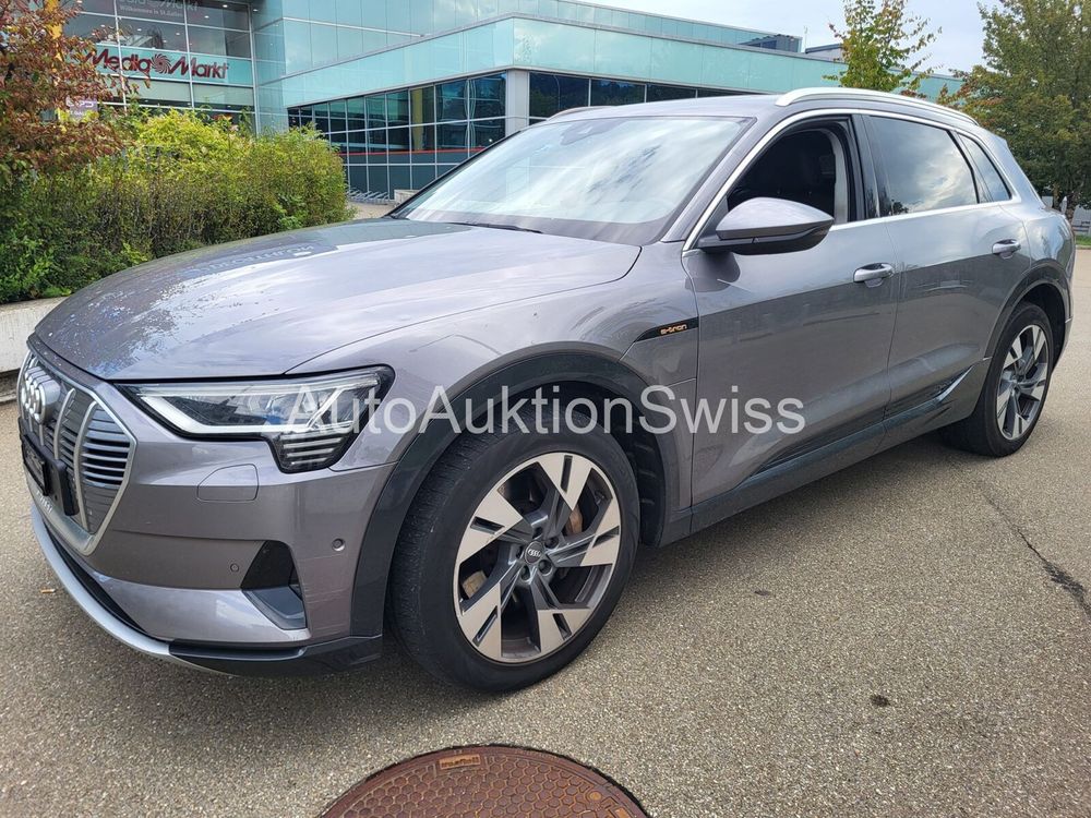 AUDI e-tron 55