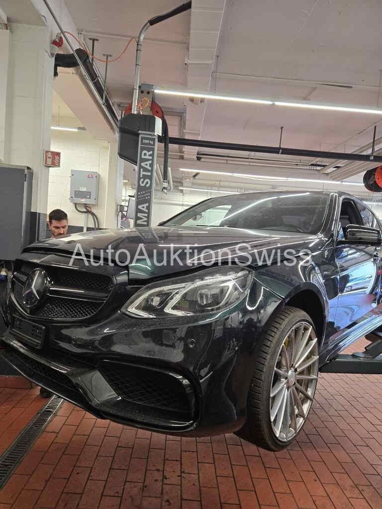 MERCEDES-BENZ E 63 AMG 4MATIC