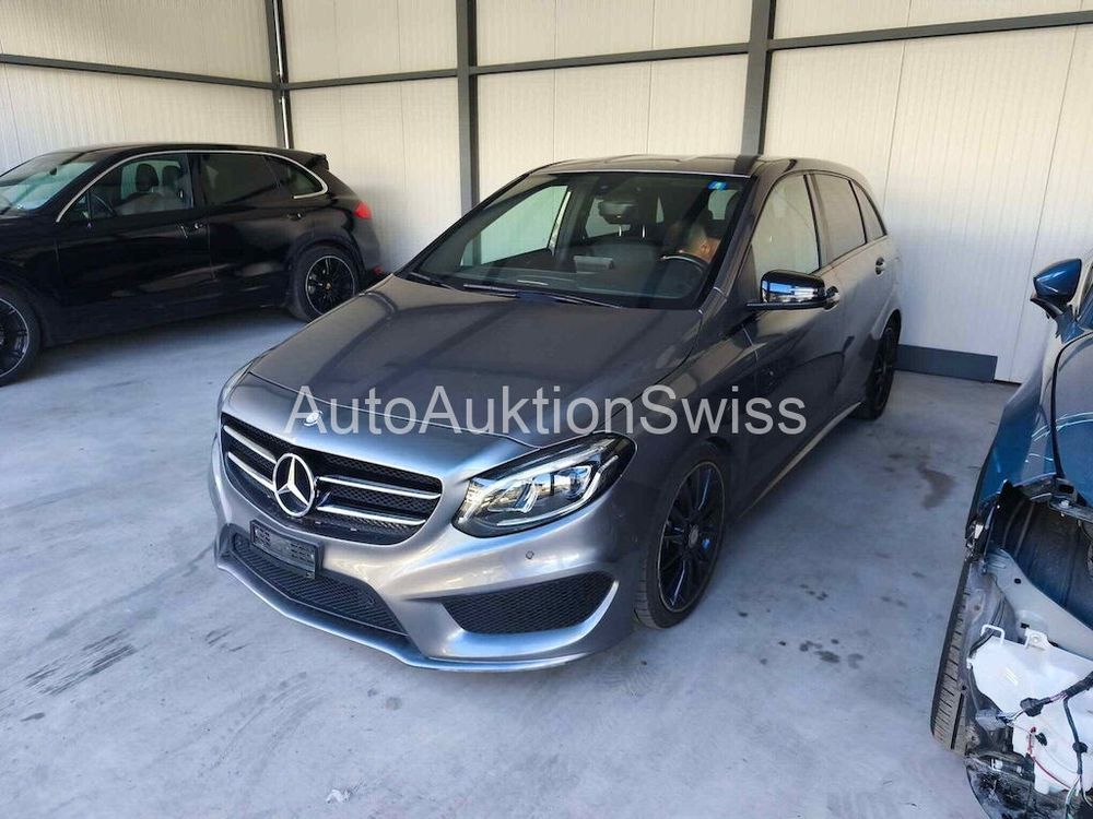 MERCEDES-BENZ E 300 EXCLUSIVE
