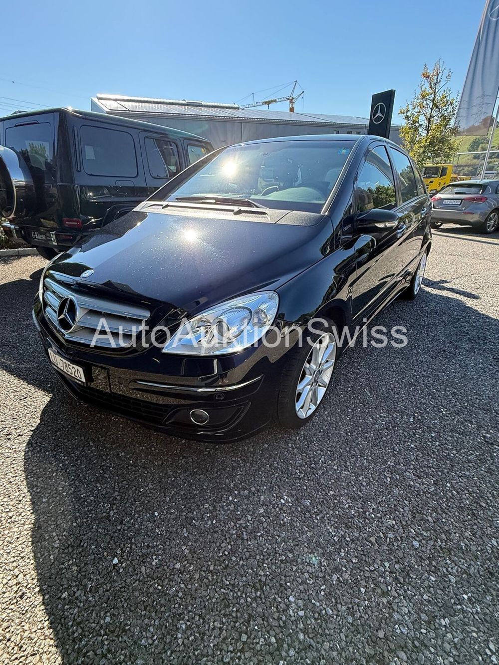 MERCEDES-BENZ B 200