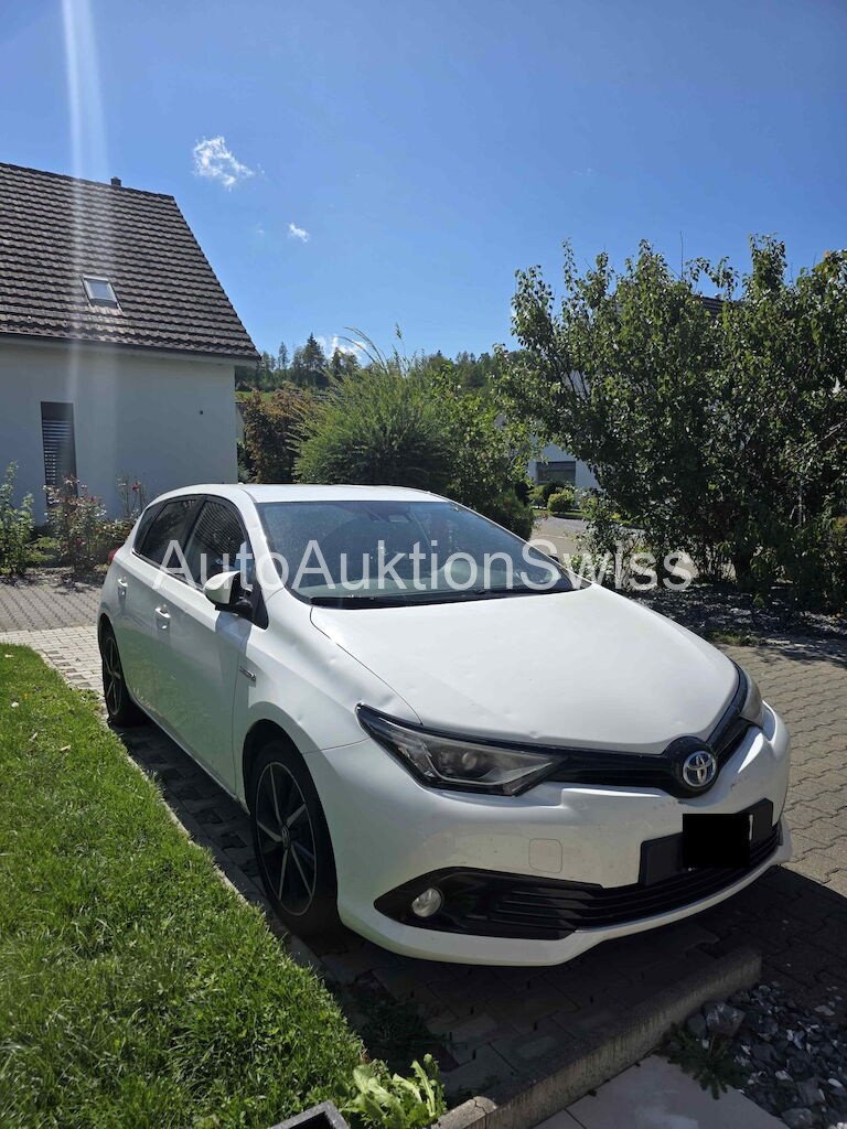 TOYOTA AURIS 1.8 HSD TERRA