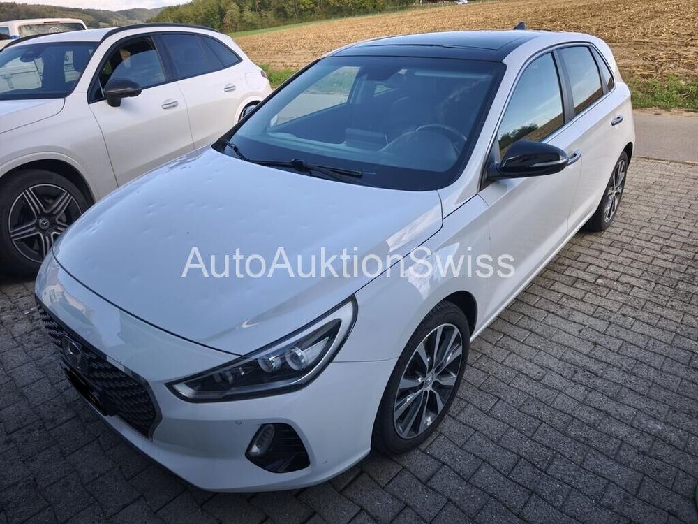 HYUNDAI i30 1.4 T-GDI Vertex DCT