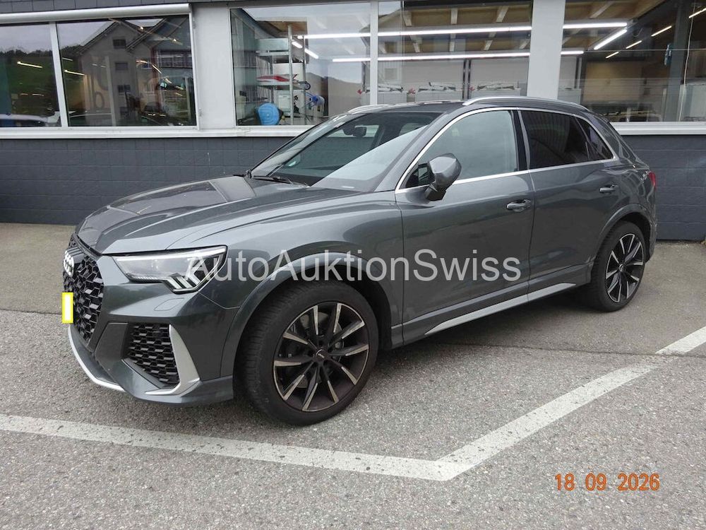 AUDI RS Q3 2.5 TFSI QUATTRO