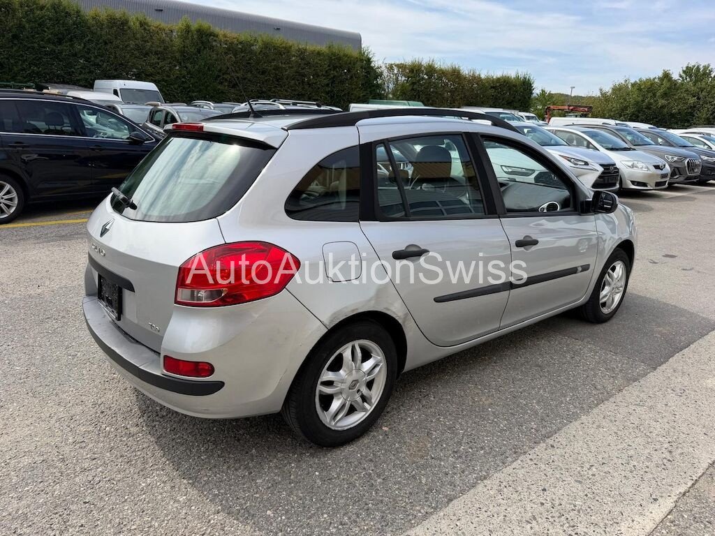 Renault Clio 1.2 100