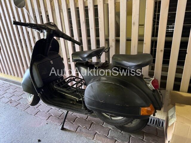 Piaggio VNX 1
