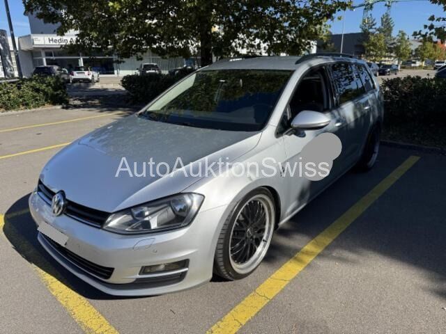 VW Golf VII Variant 1.6 TDI Comfortline DSG