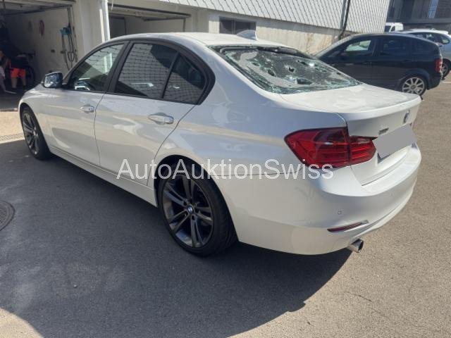 BMW 3er Reihe F30 320i xDrive
