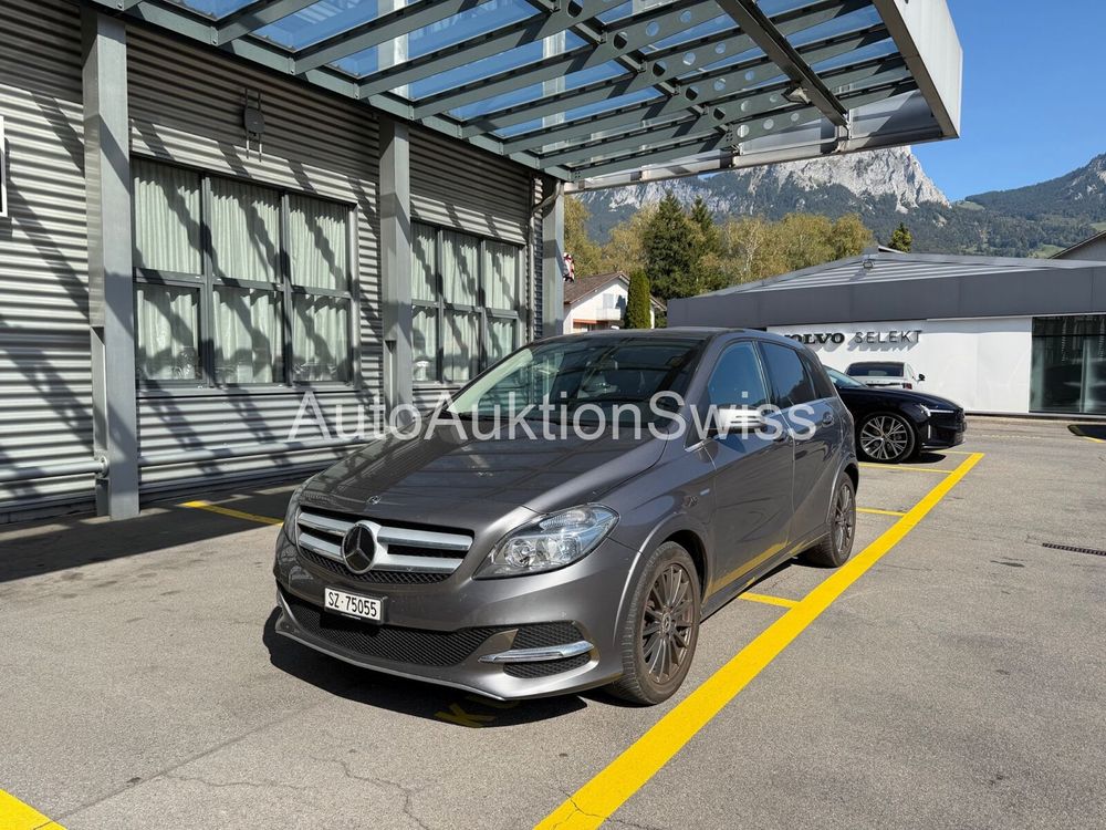MERCEDES-BENZ B 250 e