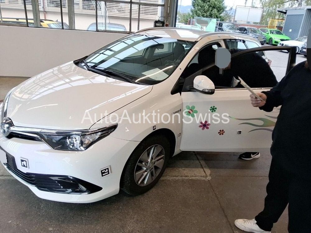 Toyota Auris Touring Sports 1.8, 98 PS