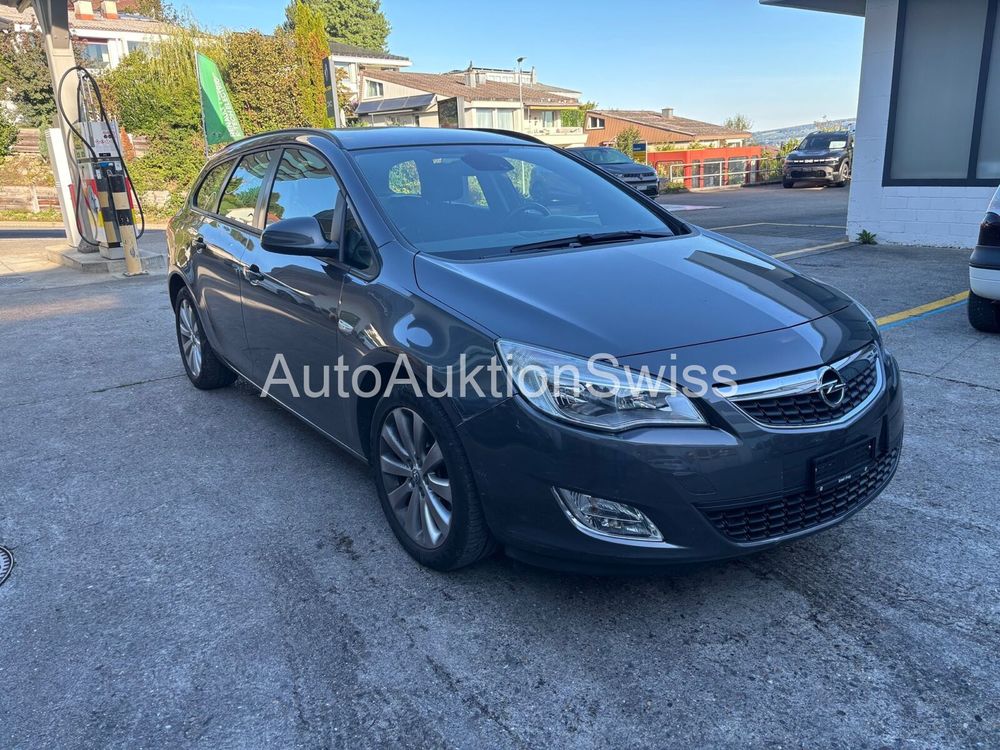 OPEL Astra J 16 ST