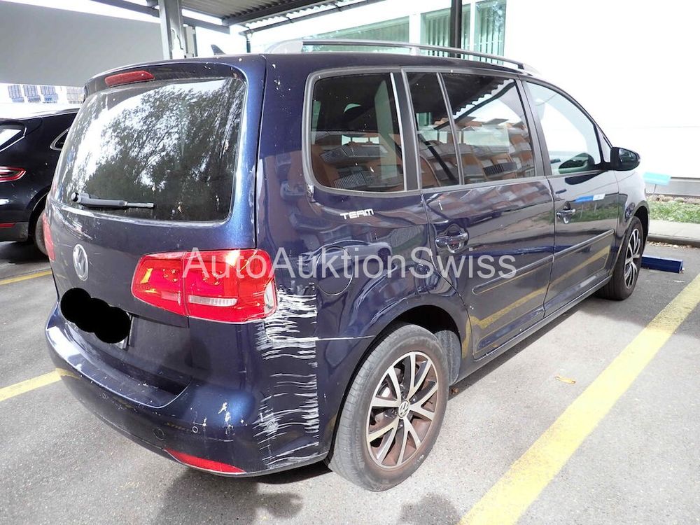 VW TOURAN 1.4 TSI TEAM