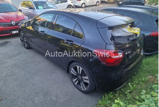 Mercedes-Benz A-Klasse A 180 , 122 PS