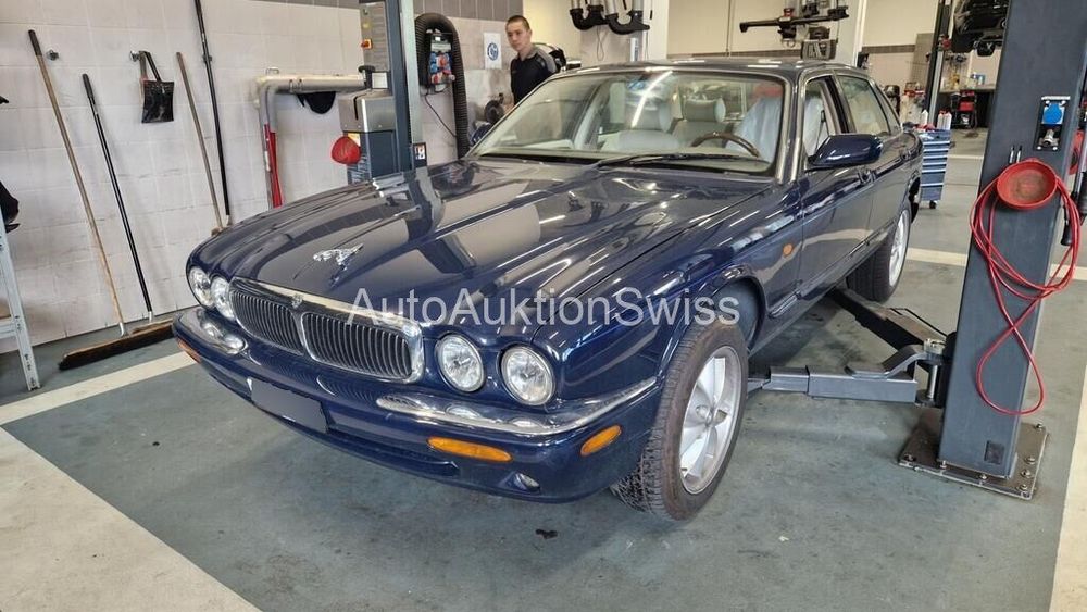 Jaguar XJ8 V8 4.0 Executive