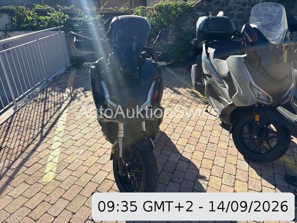 HONDA ADV 350, 29 PS