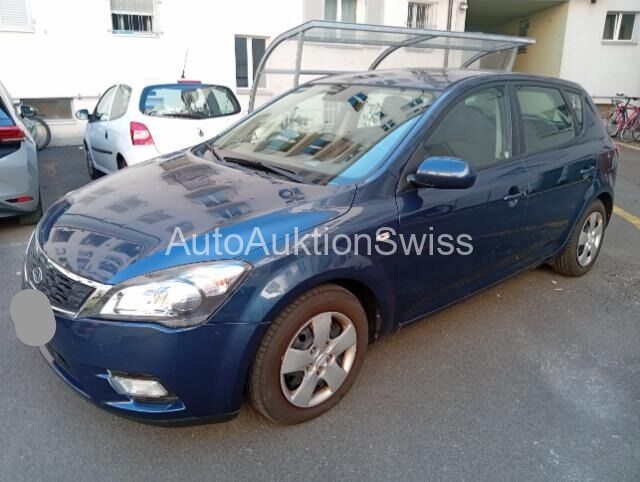 Kia Cee'd 1.6 CVVT Seven