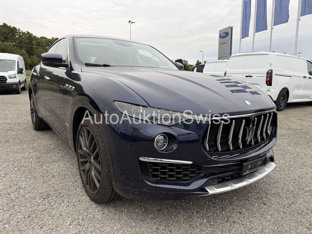 Maserati Levante 3.0 V6 S Esse Maserati Levante 3.0 V6 S Essence