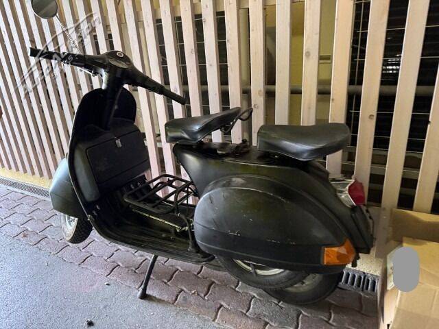 Piaggio VNX 1