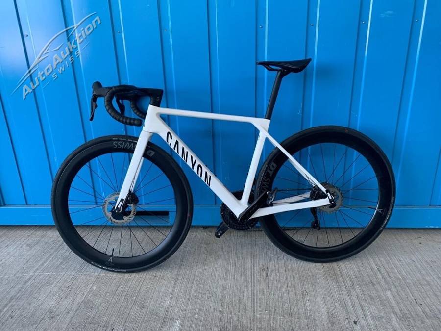 Canyon Ultimate CF 7 Di2 AERO