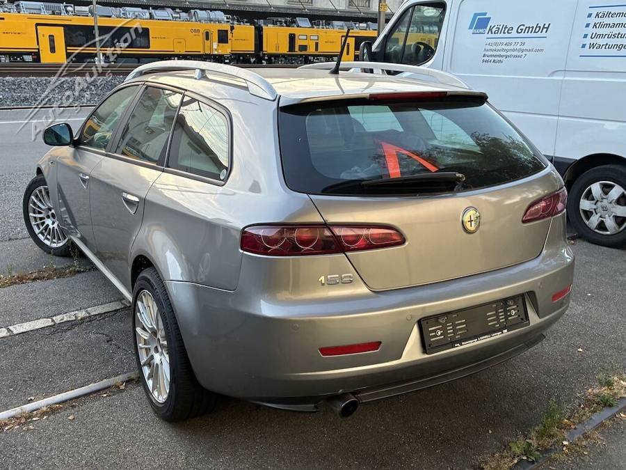 Alfa Romeo 159