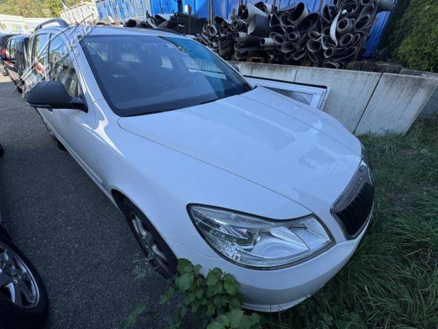 Skoda Octavia Combi 1.4 TSI Active