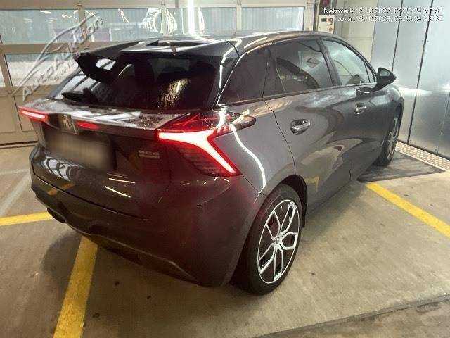 MG 64 kWh Luxury, 204 PS