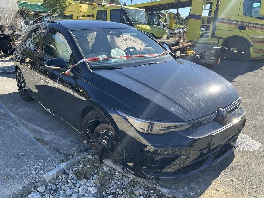 VW Golf 2.0 TSI R BLACK EDI4M