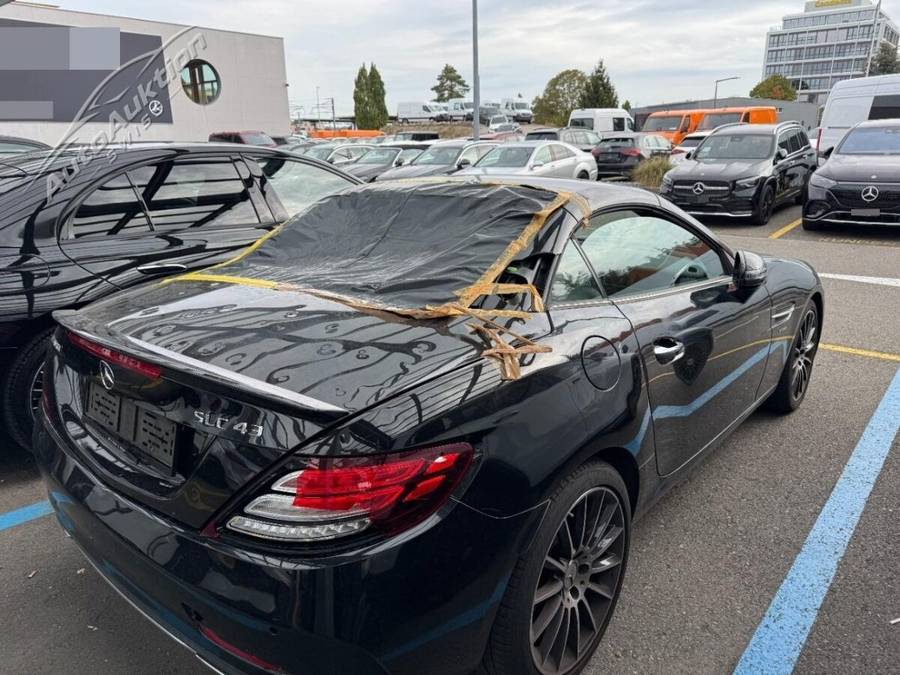 MERCEDES-BENZ AMG SLC 43, 367 PS