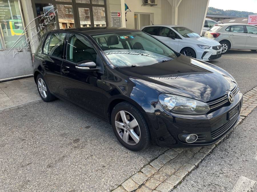 VW Golf