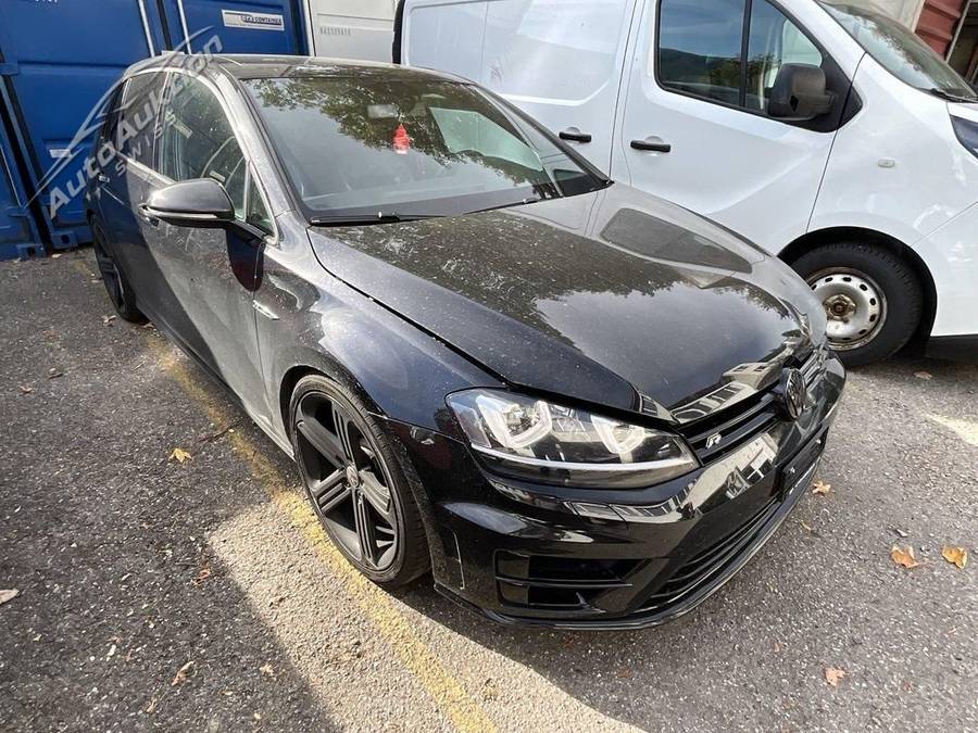 VW Golf VII 2.0 TSI R DSG 4motion, 300 PS