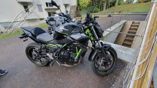 Kawasaki Z650 SE