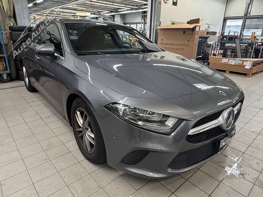 Mercedes-Benz A-Klasse W177 A 160