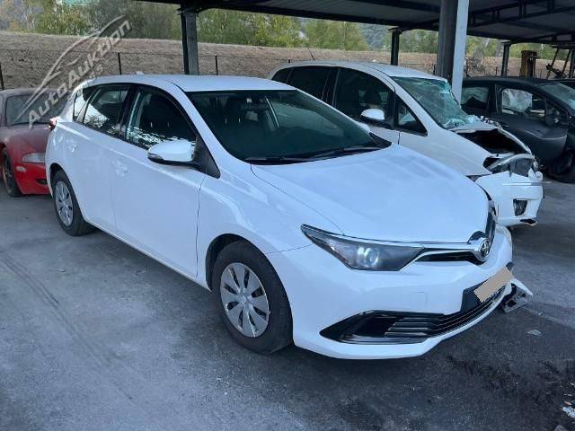 Toyota Auris 1.3 VVT-i Terra