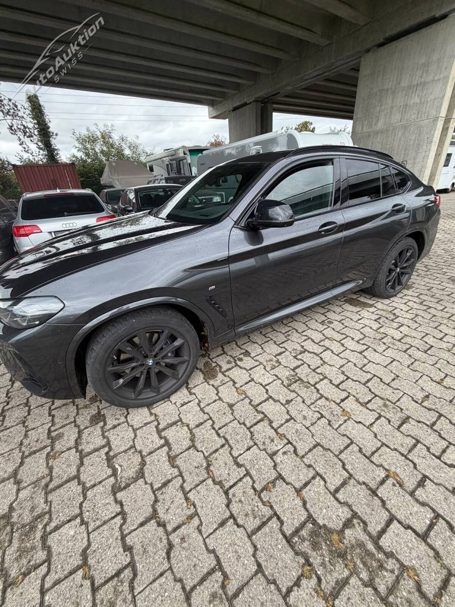 BMW X4 M40d