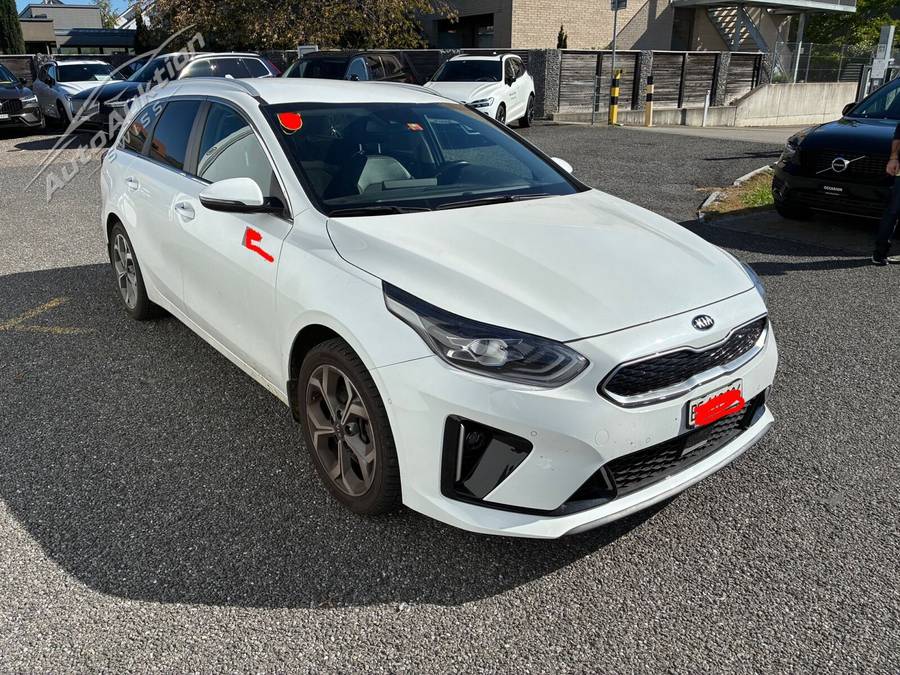 KIA Ceed SW 1.6 Hybrid