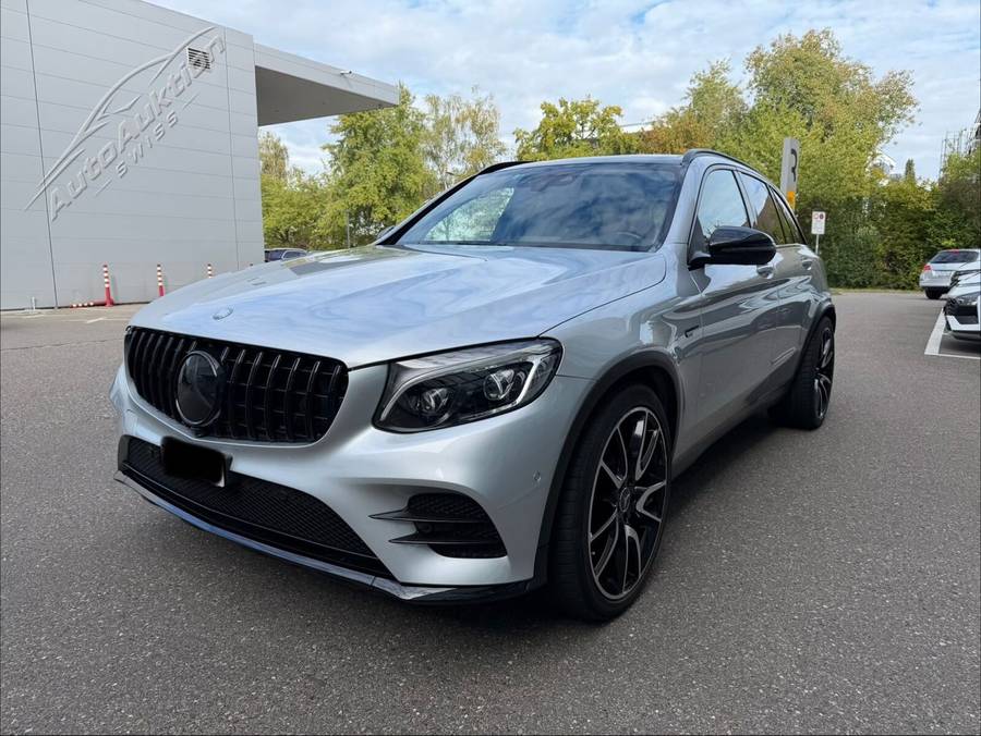 MERCEDES-BENZ AMG GLC 43