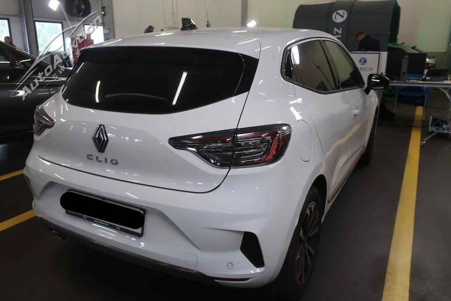 RENAULT CLIO 1.0 TECHNO X-TR.