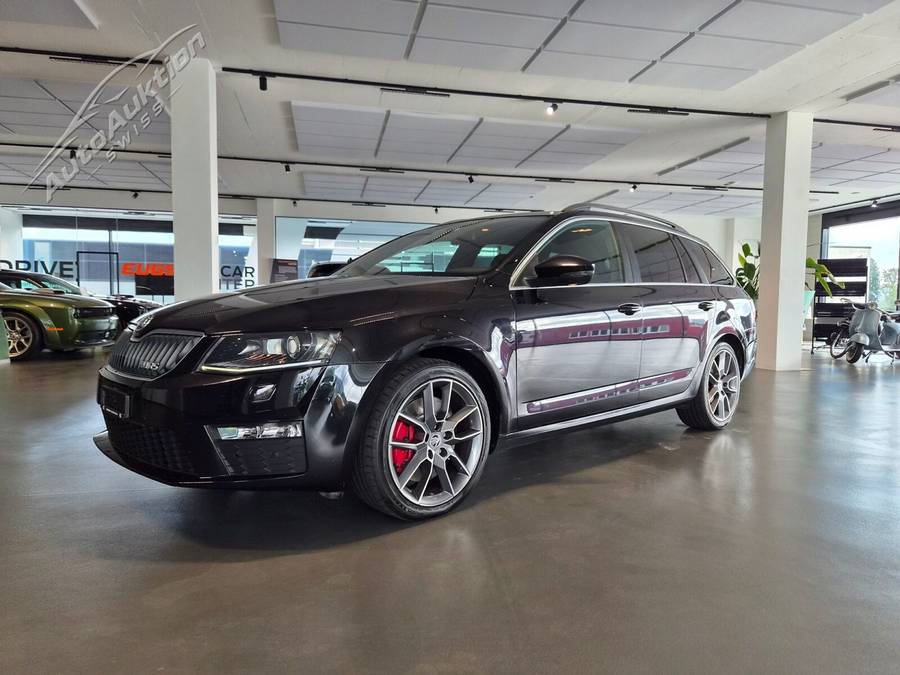 SKODA Octavia RS 2.0 TSI