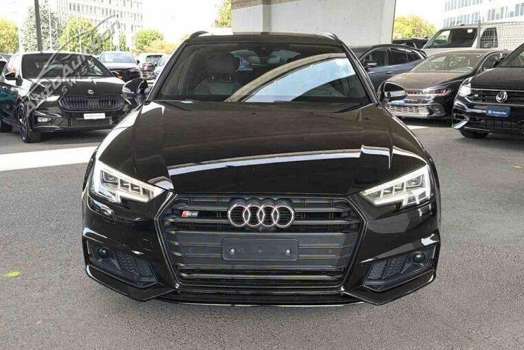 Audi S4 Avant V6 TFSI quattro S-Tronic 3.0, 353 CV