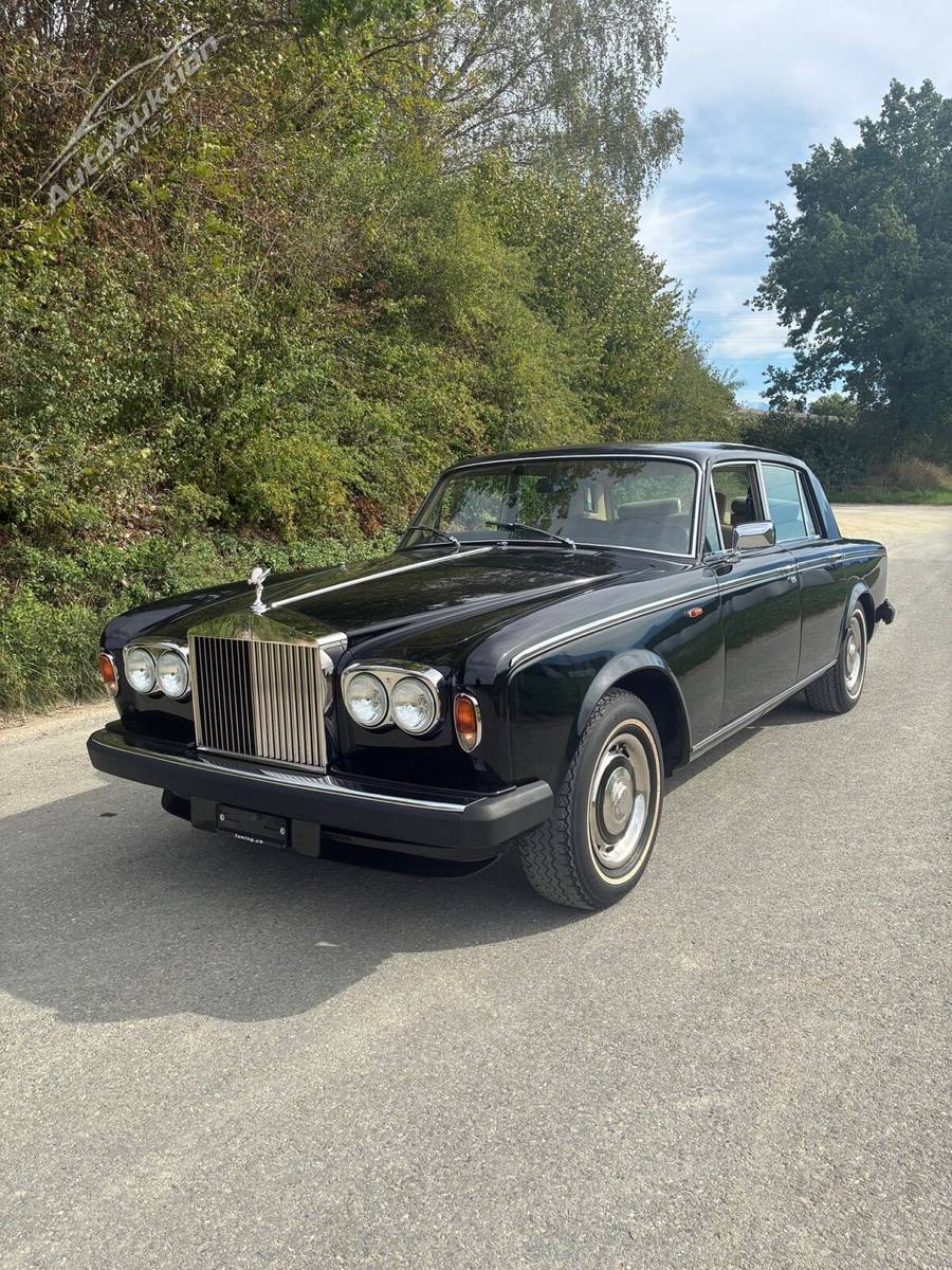ROLLS ROYCE Silver Shadow 2