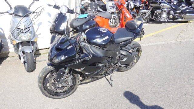 Kawasaki Ninja ZX-6R ABS 09 Rennmotorrad