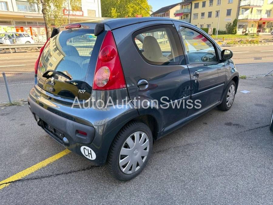 Peugeot 107 1.0, 68 PS