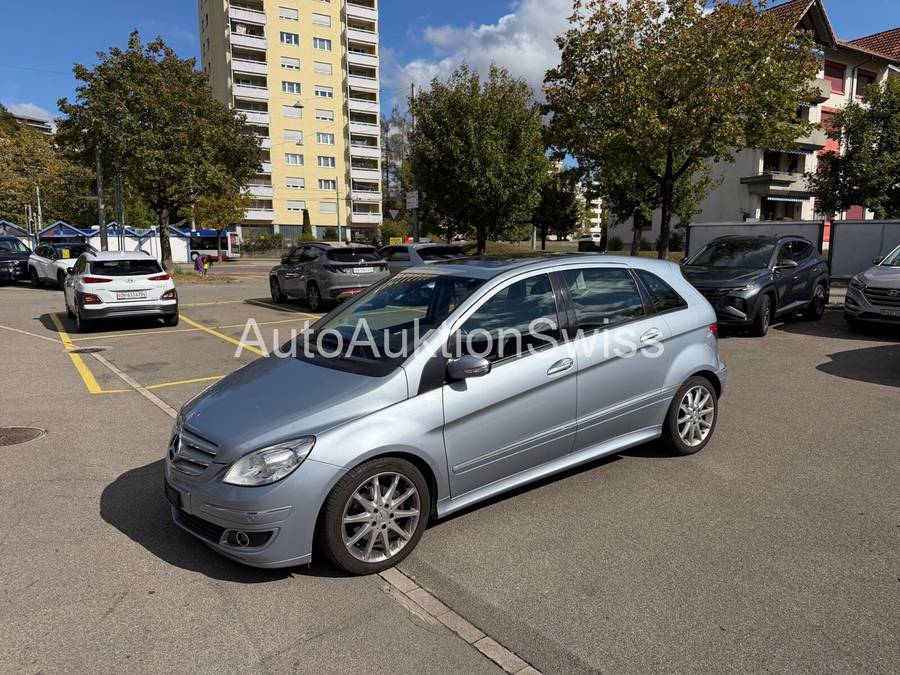 MERCEDES-BENZ B 200 Turbo