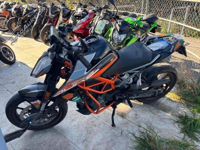 KTM 125 Duke
